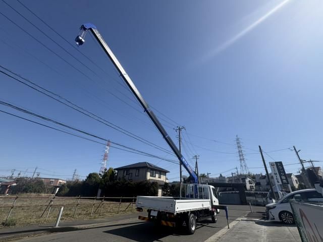 MITSUBISHI CANTER 2025 Image 31