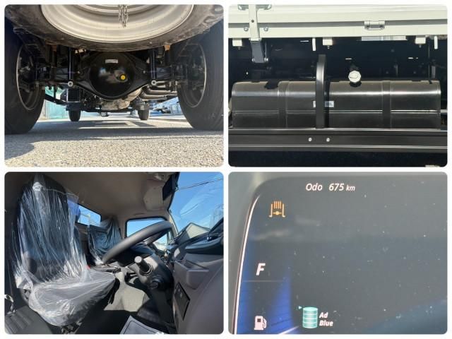 MITSUBISHI CANTER 2025 Image 31