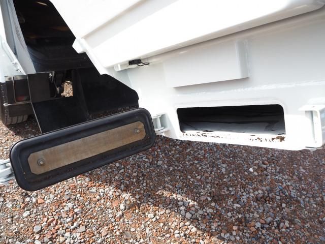 ISUZU ELF 2014 Image 31