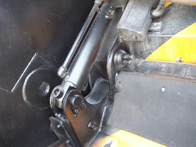 ISUZU ELF 2014 Image 31