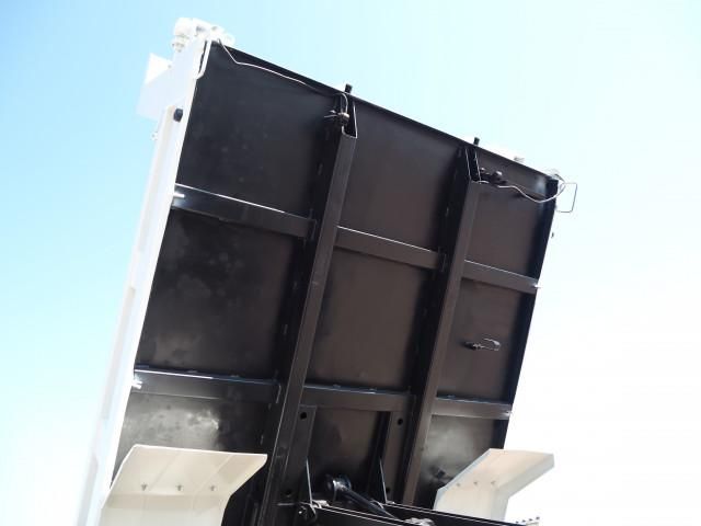 ISUZU FORWARD 2018 Image 31