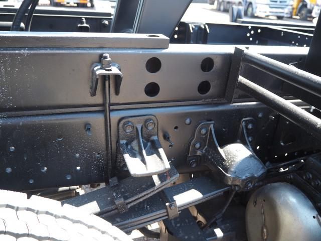 ISUZU FORWARD 2018 Image 31