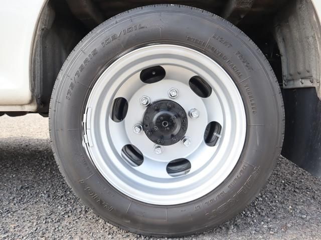 TOYOTA DYNA 2017 Image 31