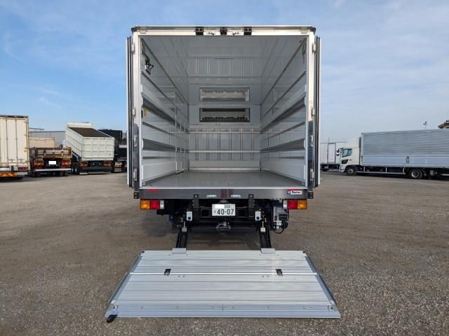 MITSUBISHI FUSOU FIGHTER 2025 Image 31