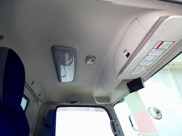 ISUZU FORWARD 2023 Image 31