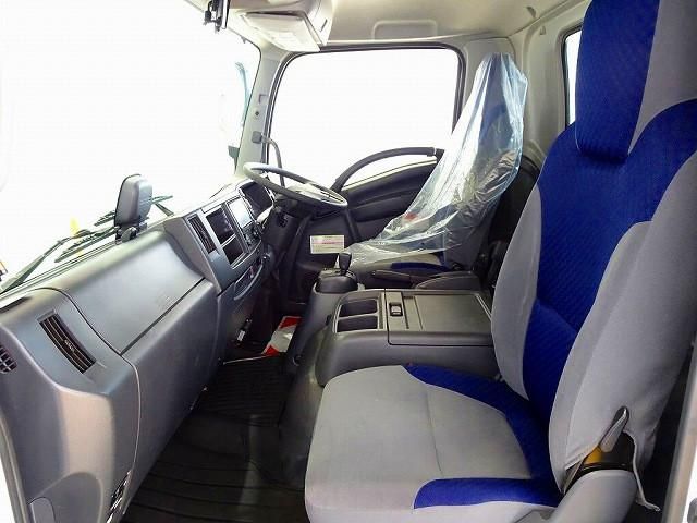 ISUZU FORWARD 2023 Image 31