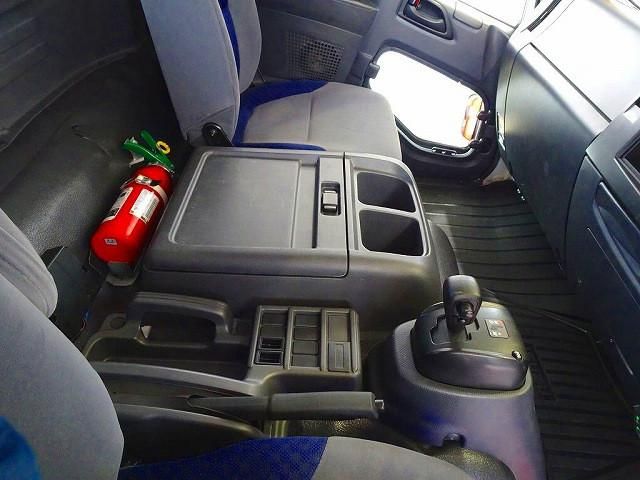 ISUZU FORWARD 2023 Image 31