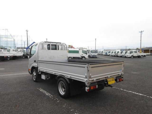TOYOTA DYNA 2023 Image 31