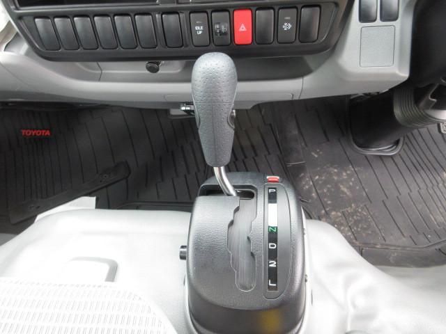 TOYOTA DYNA 2021 Image 31