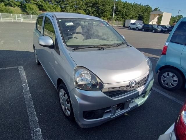 DAIHATSU MIRA E:S 2017 Image 31