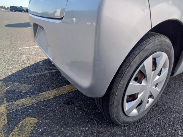 DAIHATSU MIRA E:S 2017 Image 31