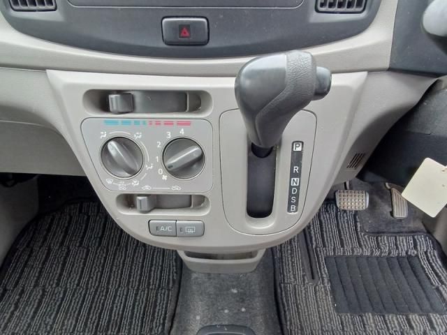 DAIHATSU MIRA E:S 2017 Image 31