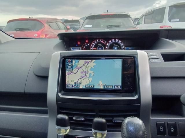 TOYOTA NOAH 2009 Image 31