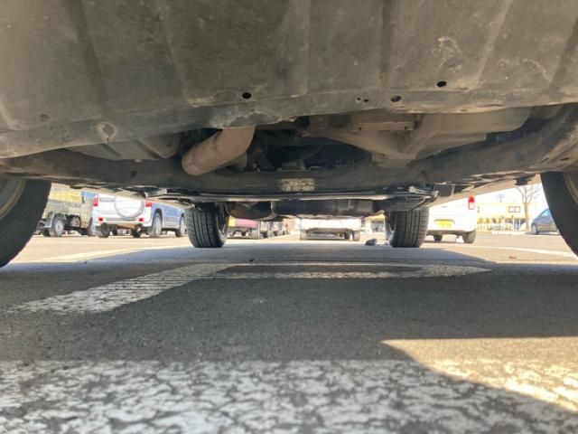 TOYOTA HARRIER HYBRID 2012 Image 31