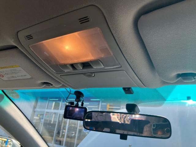 TOYOTA HARRIER HYBRID 2012 Image 31