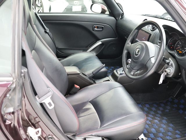 DAIHATSU COPEN 2012 Image 31
