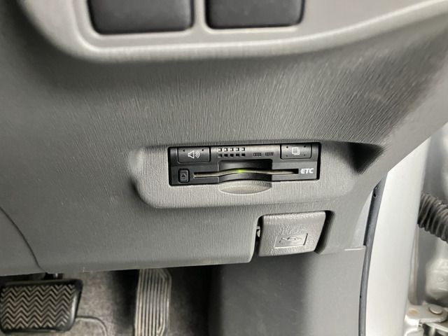 TOYOTA PRIUS 2009 Image 31