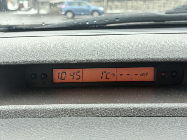 SUZUKI SWIFT 4WD 2005 Image 31