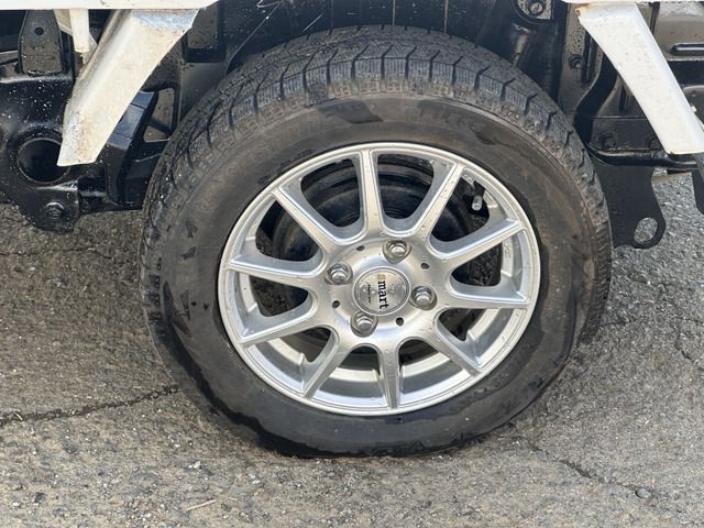 SUBARU SAMBAR TRUCK 4WD 2011 Image 31