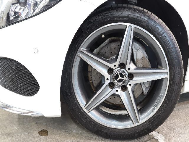 MERCEDES BENZ C CLAS 2017 Image 31