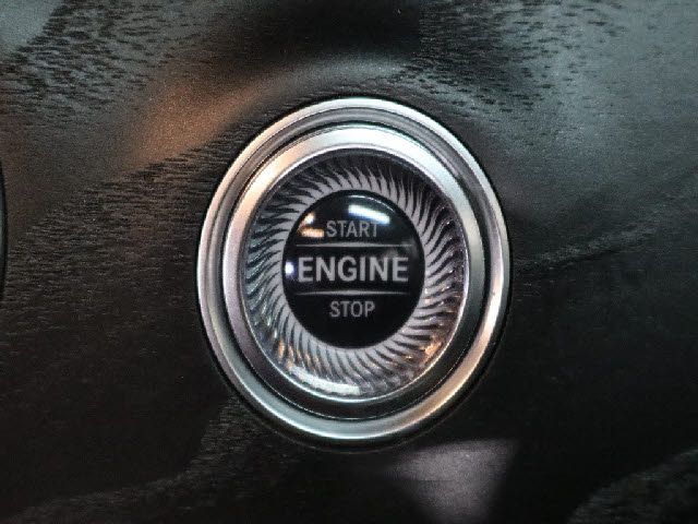 MERCEDES BENZ E CLAS 2019 Image 31