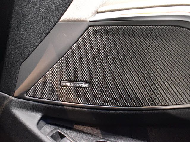 BMW 3SERIES TOURING 2020 Image 31