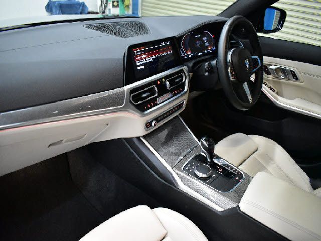 BMW 3SERIES TOURING 2020 Image 31