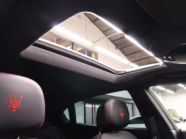 MASERATI QUATTROPORT 2017 Image 31