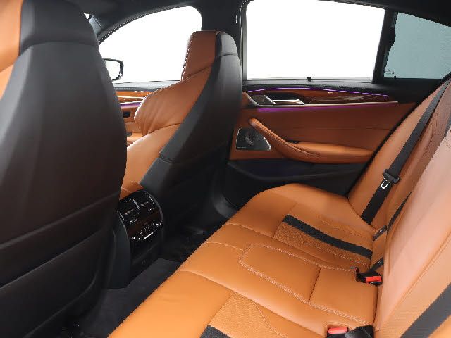 BMW M5 2018 Image 31