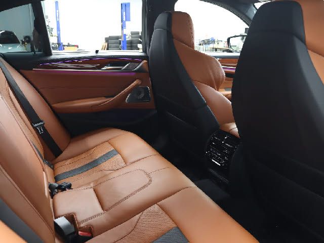 BMW M5 2018 Image 31