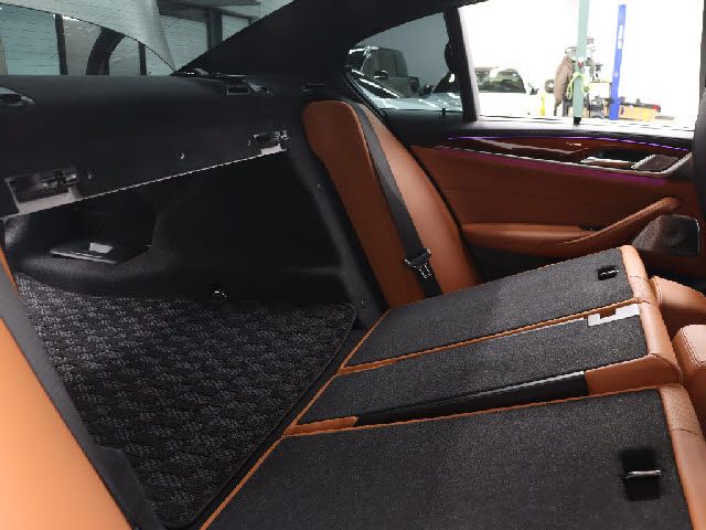 BMW M5 2018 Image 31