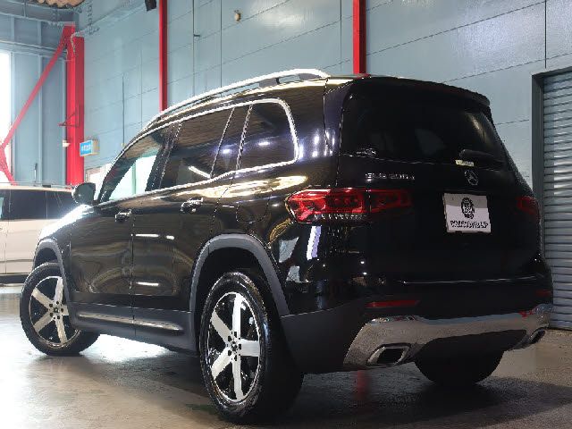 MERCEDES BENZ GLB 2020 Image 31