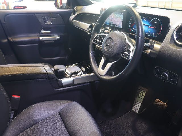 MERCEDES BENZ GLB 2020 Image 31