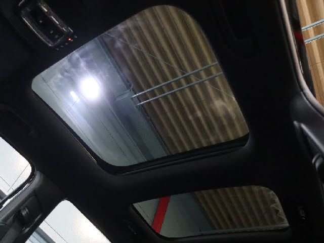 MERCEDES BENZ GLB 2020 Image 31