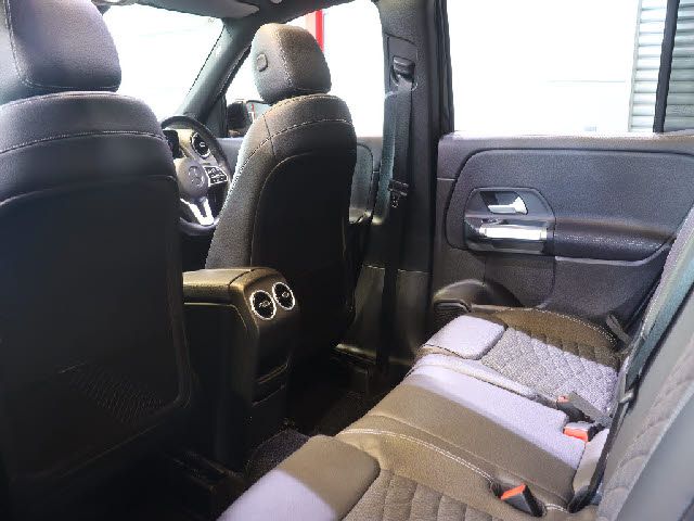 MERCEDES BENZ GLB 2020 Image 31