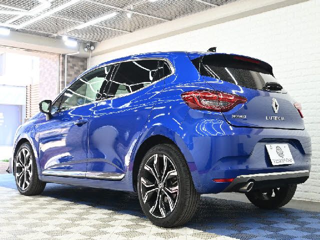 RENAULT LUTECIA 2023 Image 31