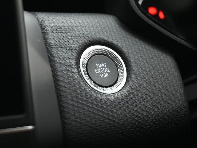 RENAULT LUTECIA 2023 Image 31