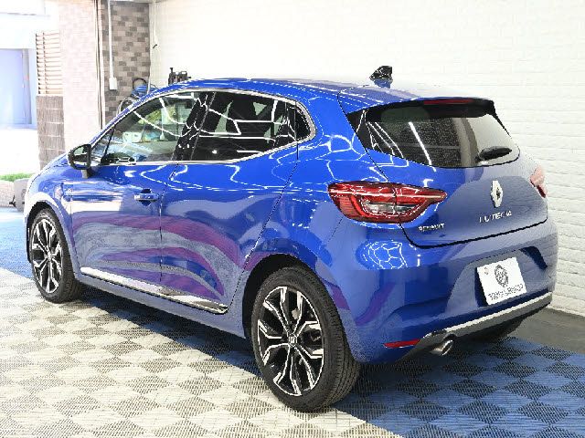 RENAULT LUTECIA 2023 Image 31