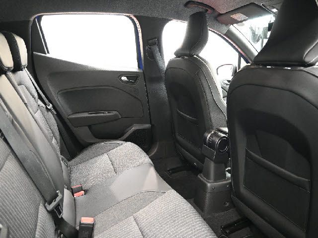 RENAULT LUTECIA 2023 Image 31