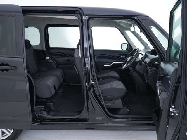 MITSUBISHI DELICA D:2 4WD 2024 Image 31