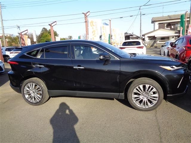 TOYOTA HARRIER HYBRID 2023 Image 31