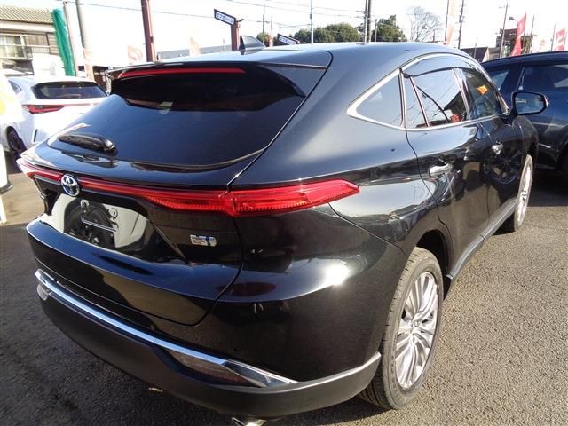 TOYOTA HARRIER HYBRID 2023 Image 31