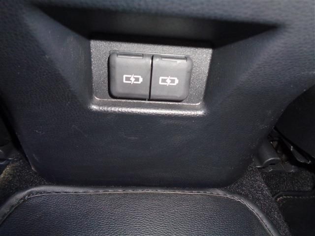 TOYOTA HARRIER HYBRID 2023 Image 31