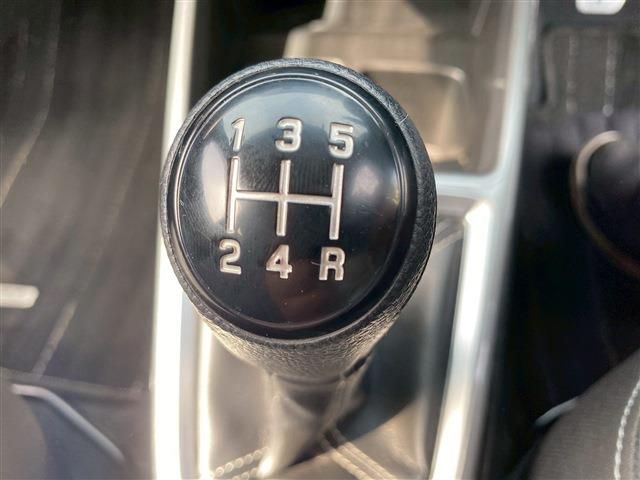 SUZUKI SWIFT 2017 Image 31