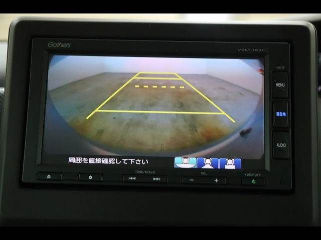 HONDA N BOX 2018 Image 31