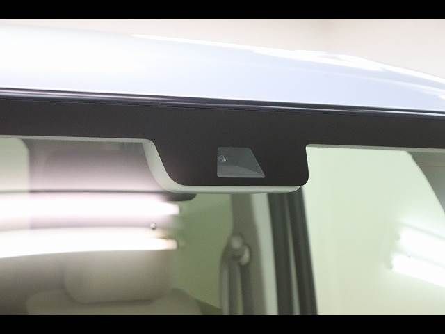 HONDA N BOX 2018 Image 31