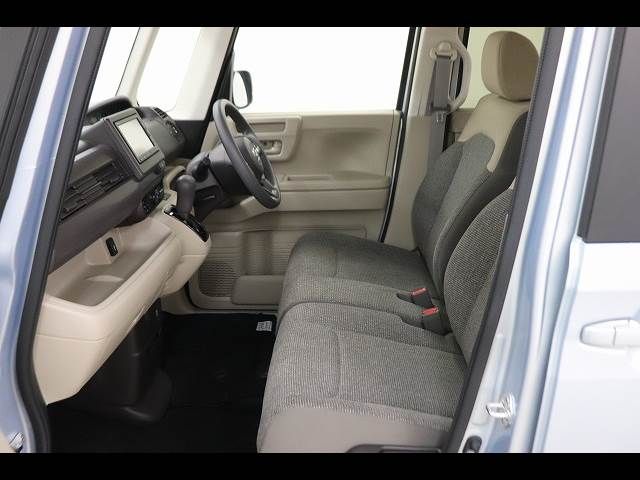 HONDA N BOX 2018 Image 31