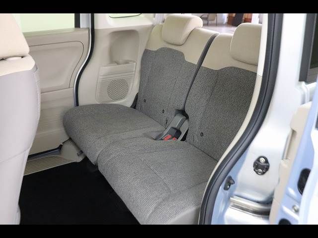 HONDA N BOX 2018 Image 31