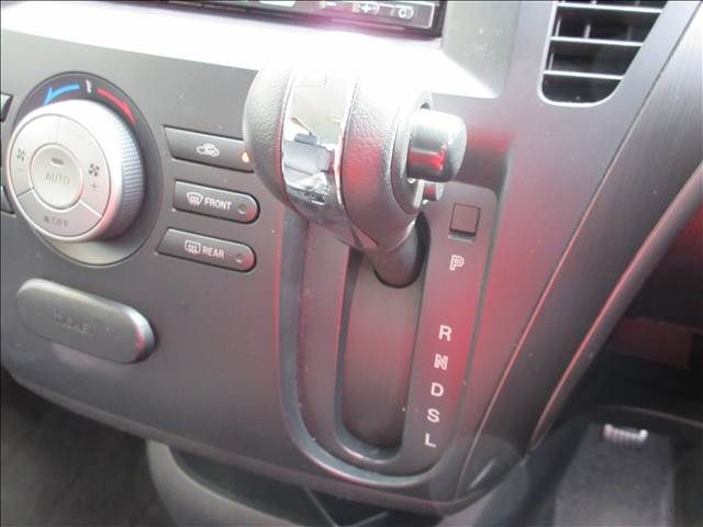 MAZDA BIANTE 2013 Image 31