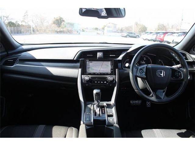 HONDA CIVIC HATCHBACK 2020 Image 31